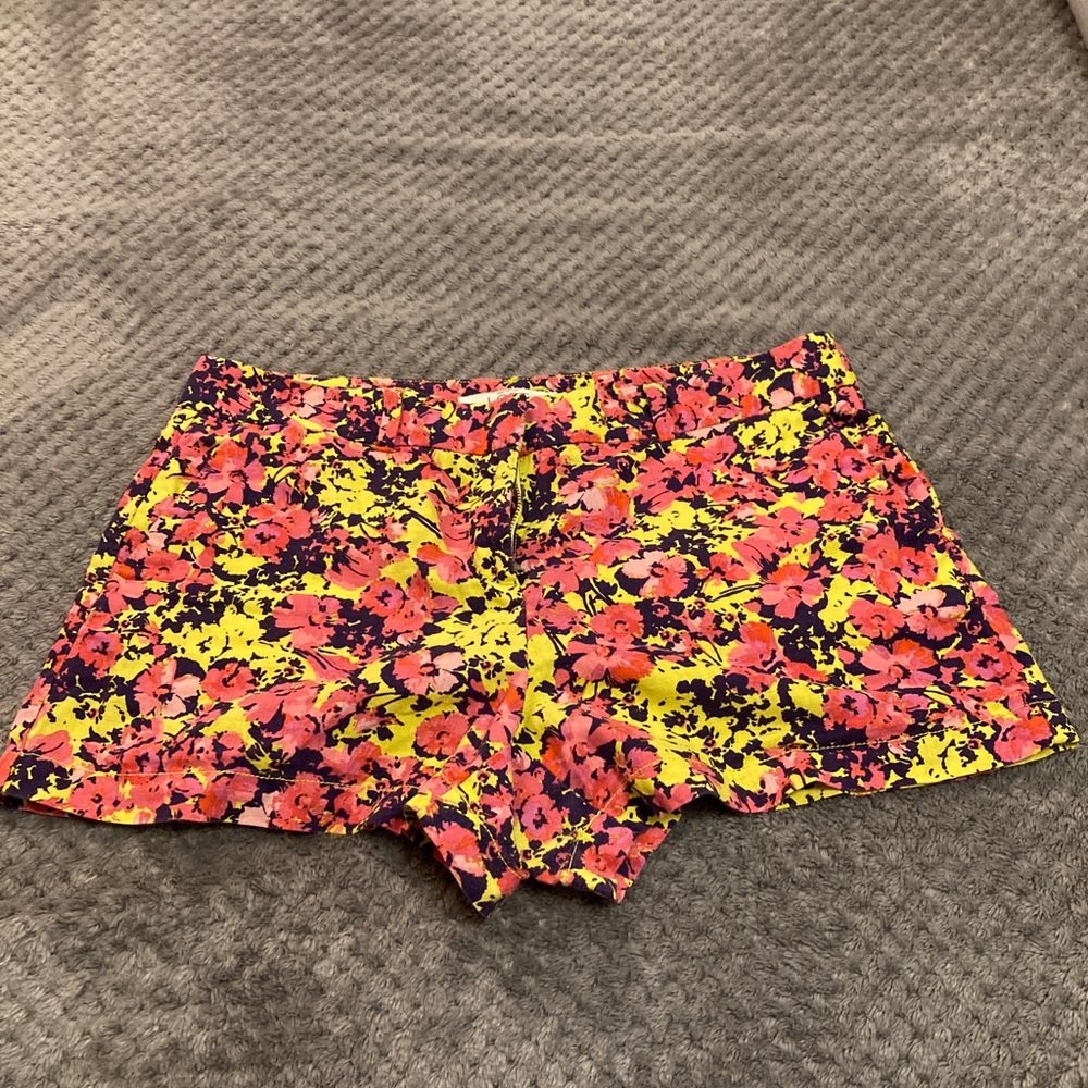 Loft linen shorts